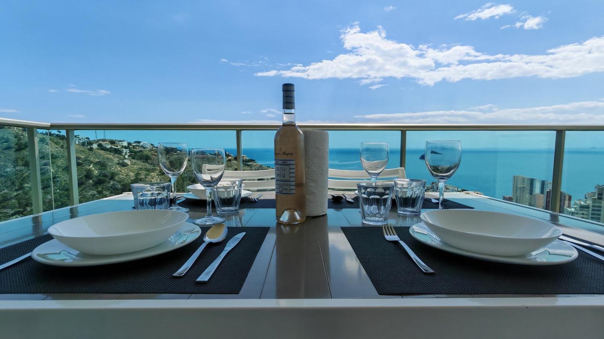 Benidorm High Rise Apartments - Sea Views - Torre Lugano 外观 照片