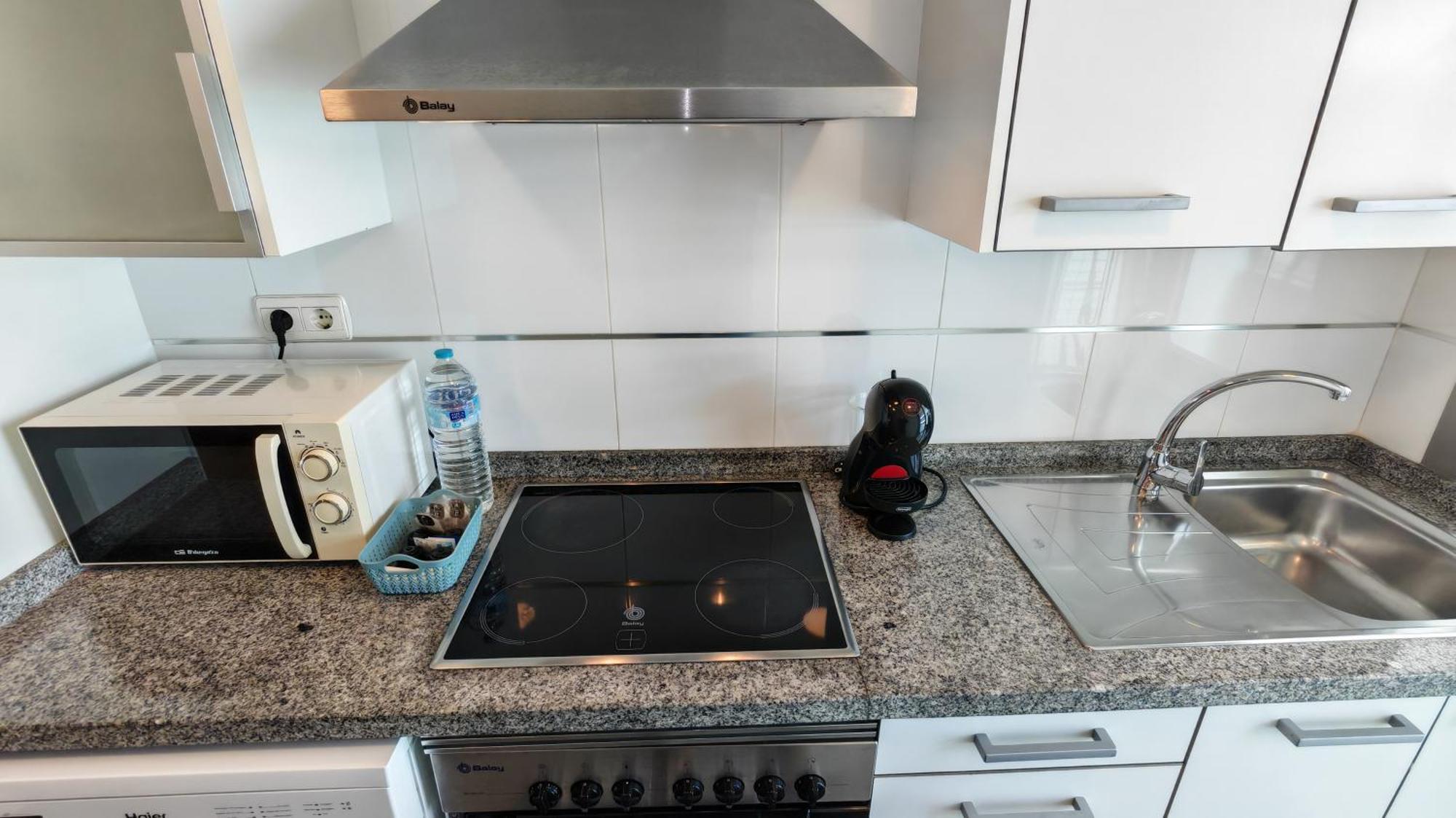 Benidorm High Rise Apartments - Sea Views - Torre Lugano 外观 照片